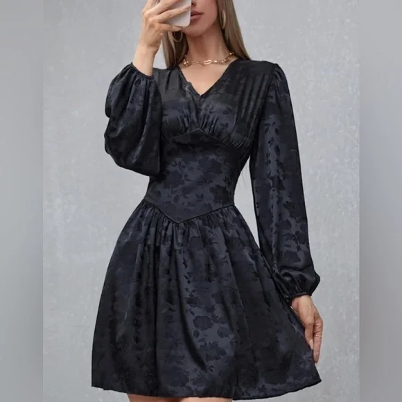 SWINGY FLORAL JACQUARD FIT & FLARE LONG SLEEVE MINI DRESS CORSET BLACK M - Picture 1 of 10